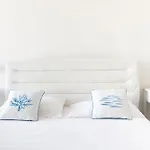 Vacanze Nyaraló *